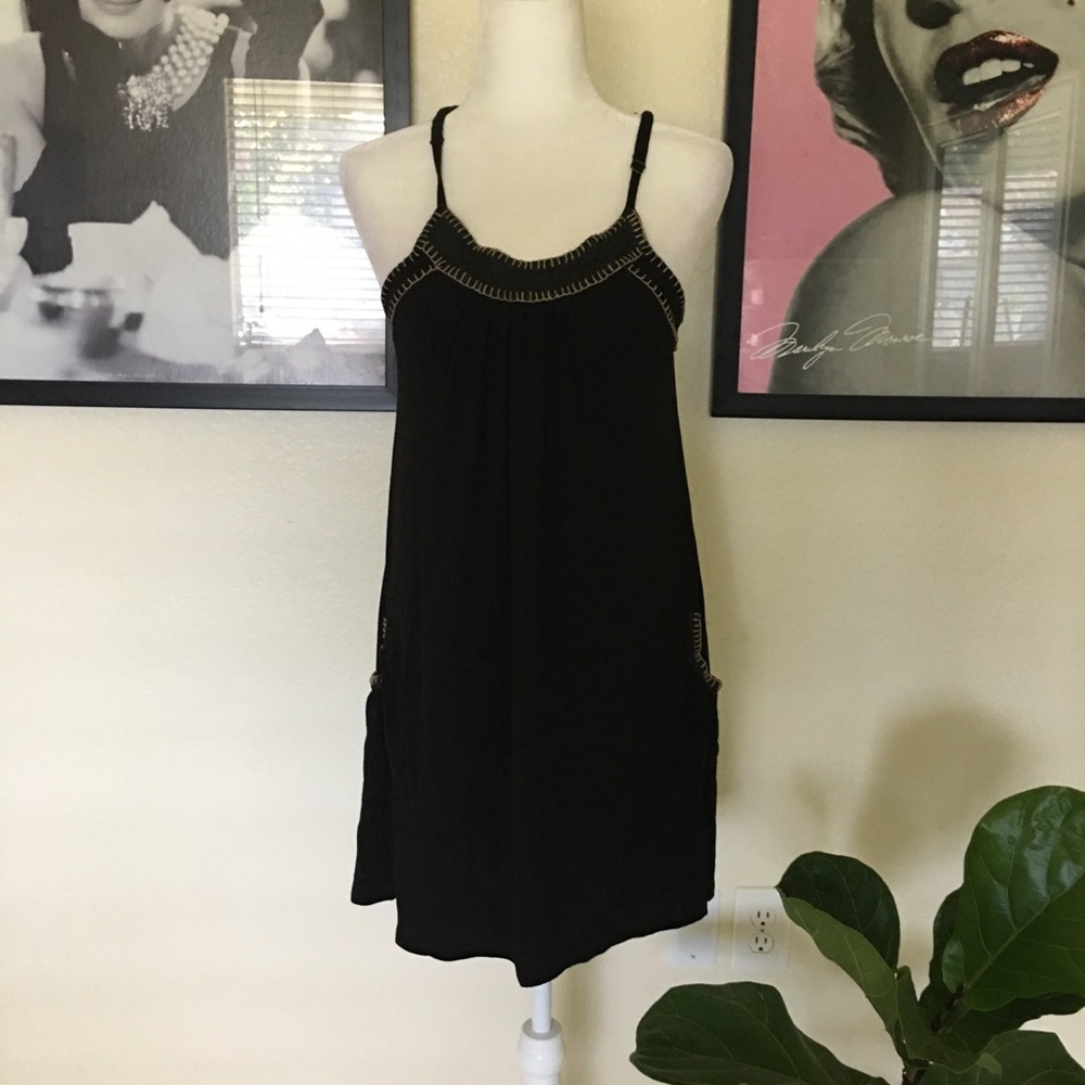 Black dress with pockets